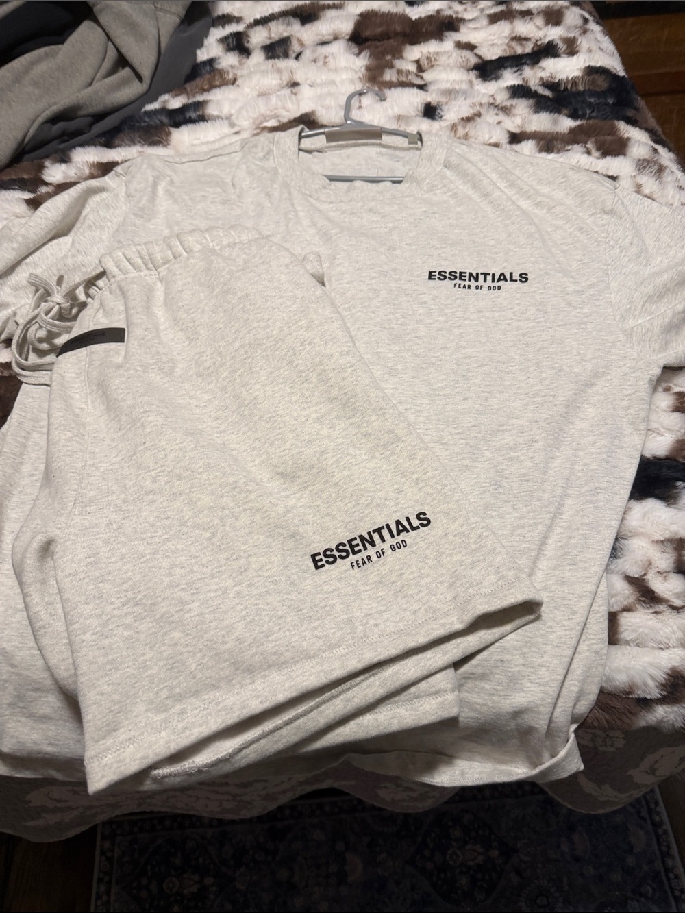 ESSENTIALS Men's Cream Crewneck Sweatshirt & Shorts Set